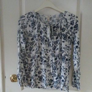 LuckyBrandWhiteandBlueLongSleeveBohoTop